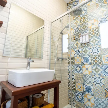 Stylish & Elegant Traditional House With Sun Terrace Tell1-1 Birgu